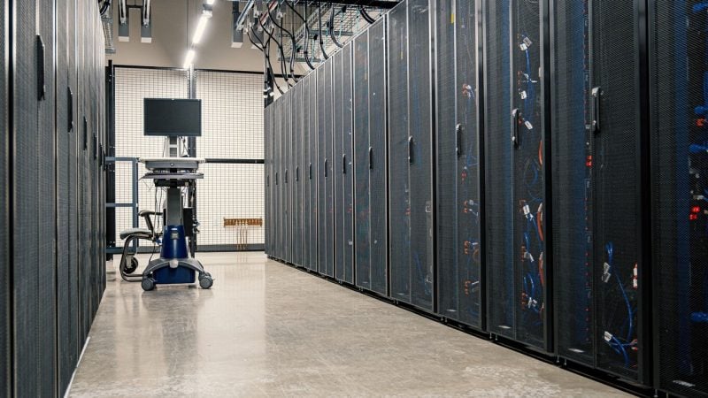 Nokia Surpasses Profit Expectations Amid AI Data Center Boom