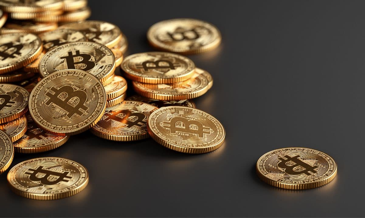 Bitcoin Sees Largest Exchange Outflow in Five Weeks Before Fed Decision